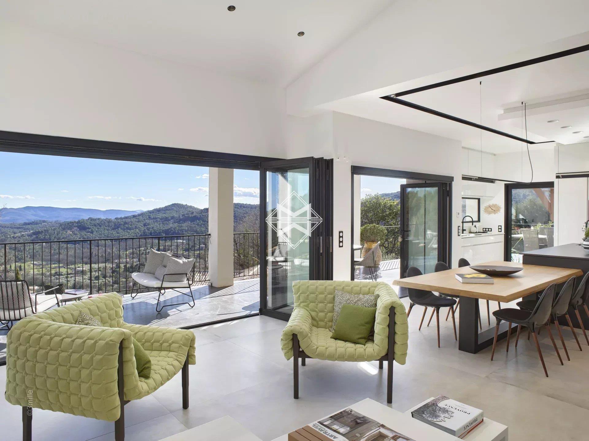 Maison à vendre, 286m², Seillans
