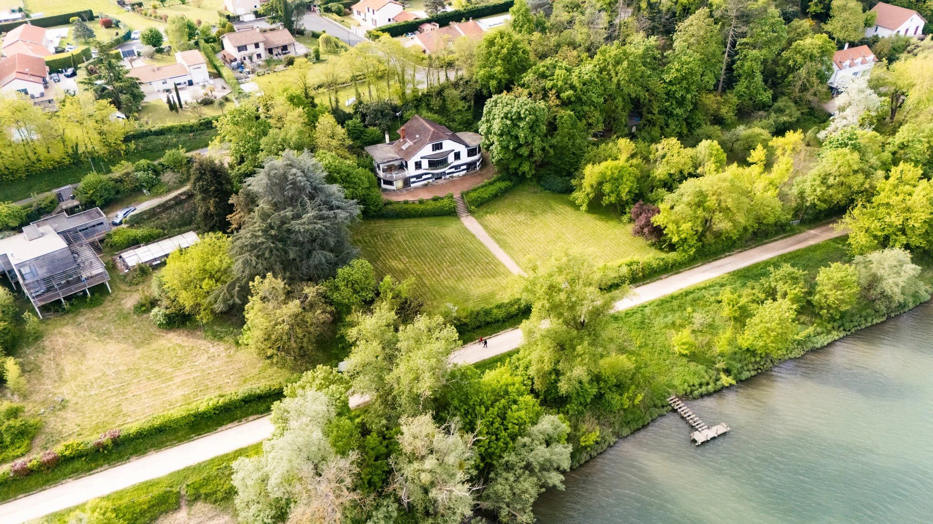 Maison à vendre, 240m², Saint-Bernard