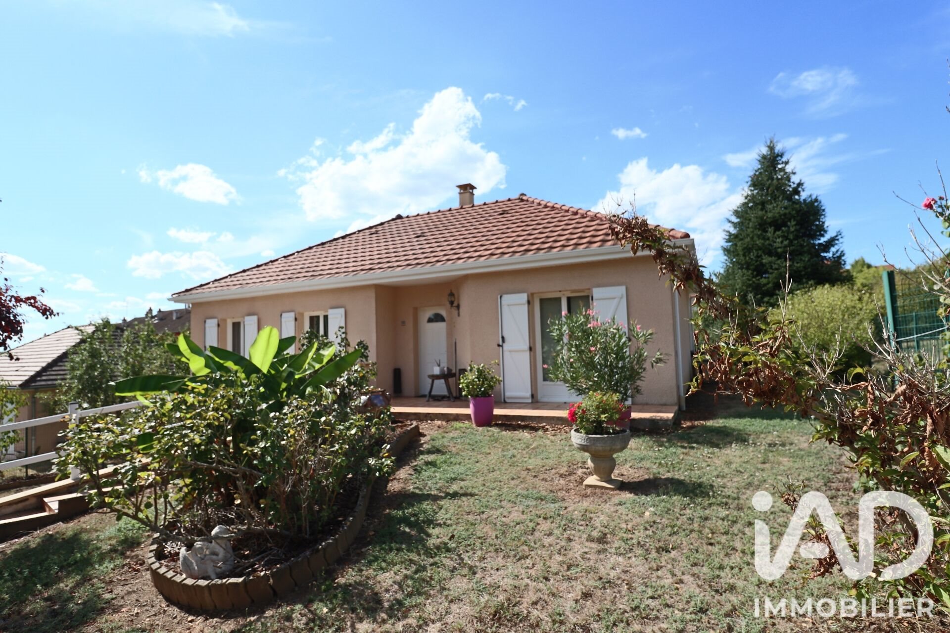Maison à vendre, 104m², Saint-Yorre