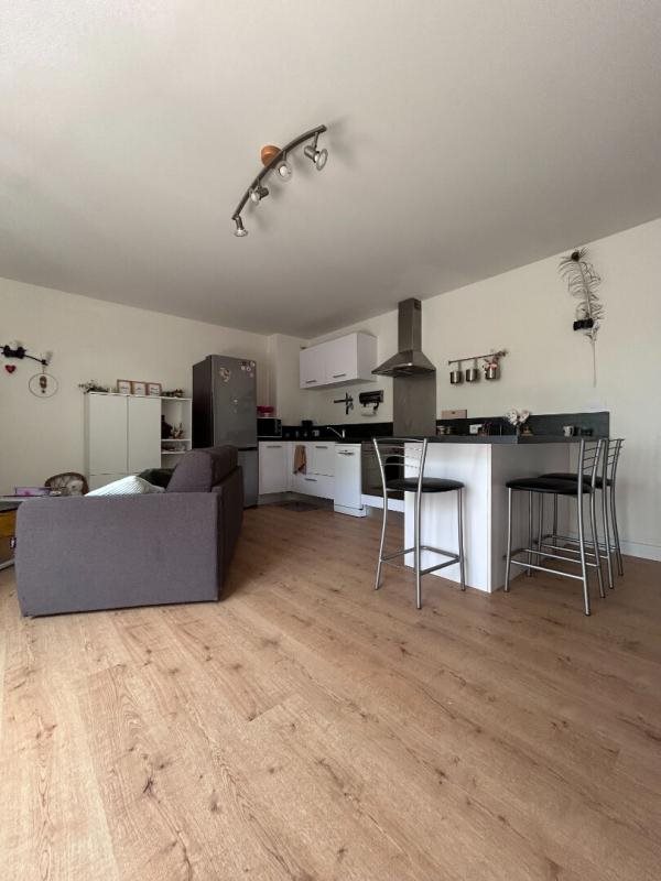 Appartement à vendre, 60m², Couëron