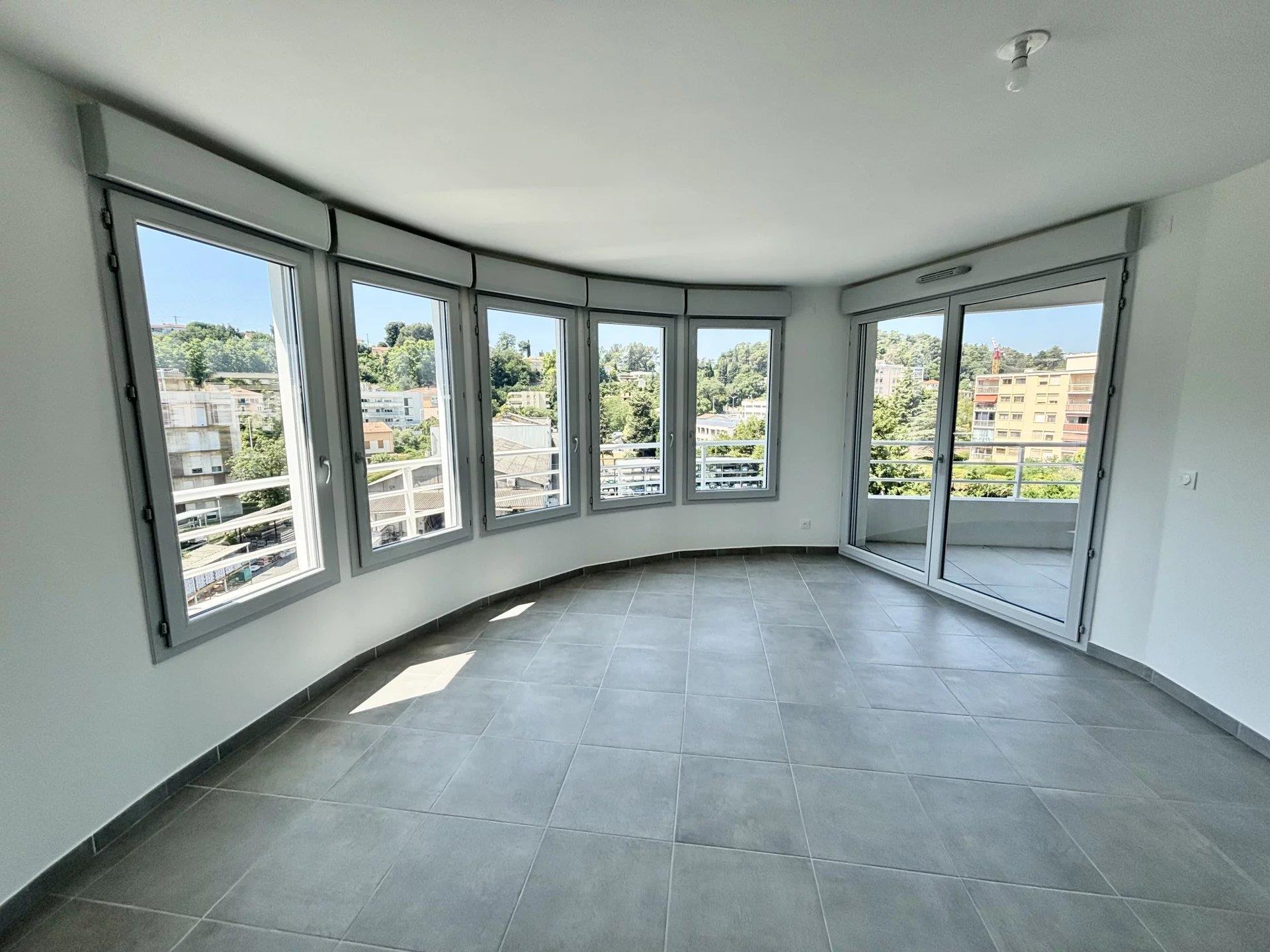 Appartement à vendre, 65m², Cagnes-sur-Mer