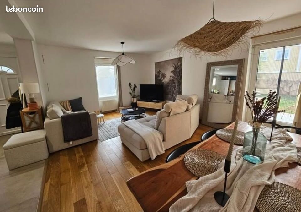Maison à louer, 82m², Sampigny