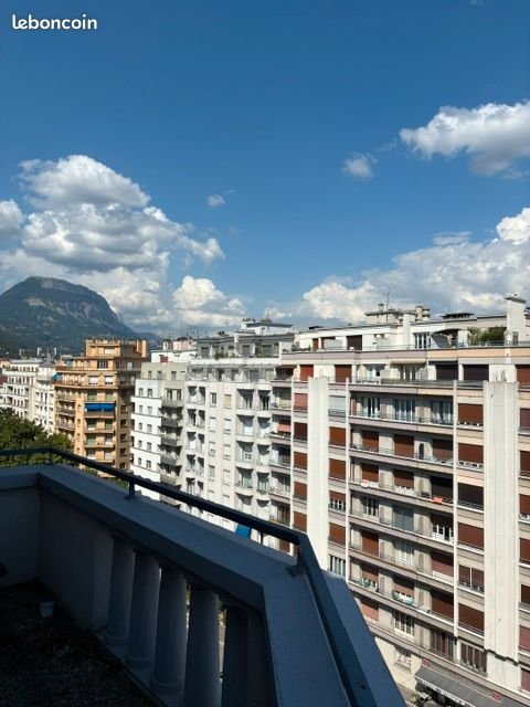 Appartement à louer, 74m², Grenoble
