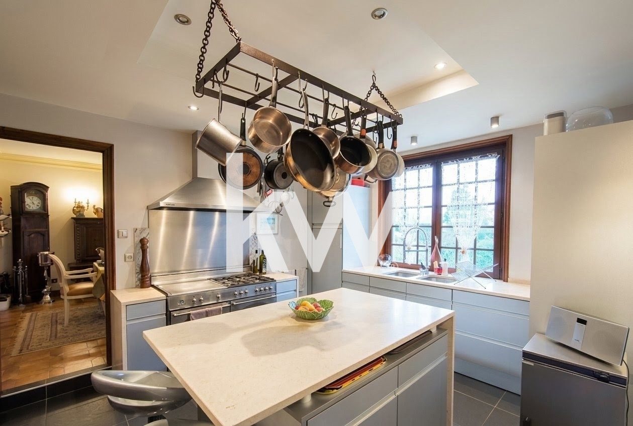 Maison à vendre, 257m², Montrond-les-Bains
