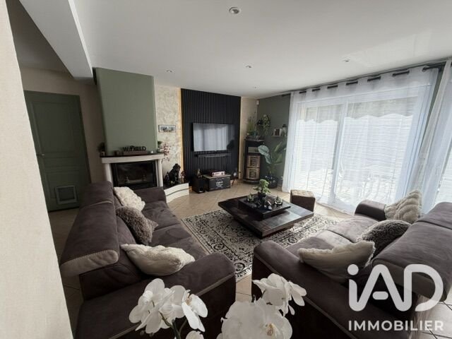 Maison à vendre, 216m², Nanteuil-le-Haudouin
