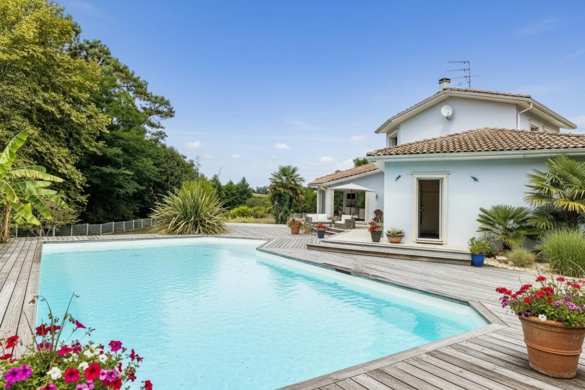 Maison à vendre, 340m², Saint-Jean-de-Marsacq