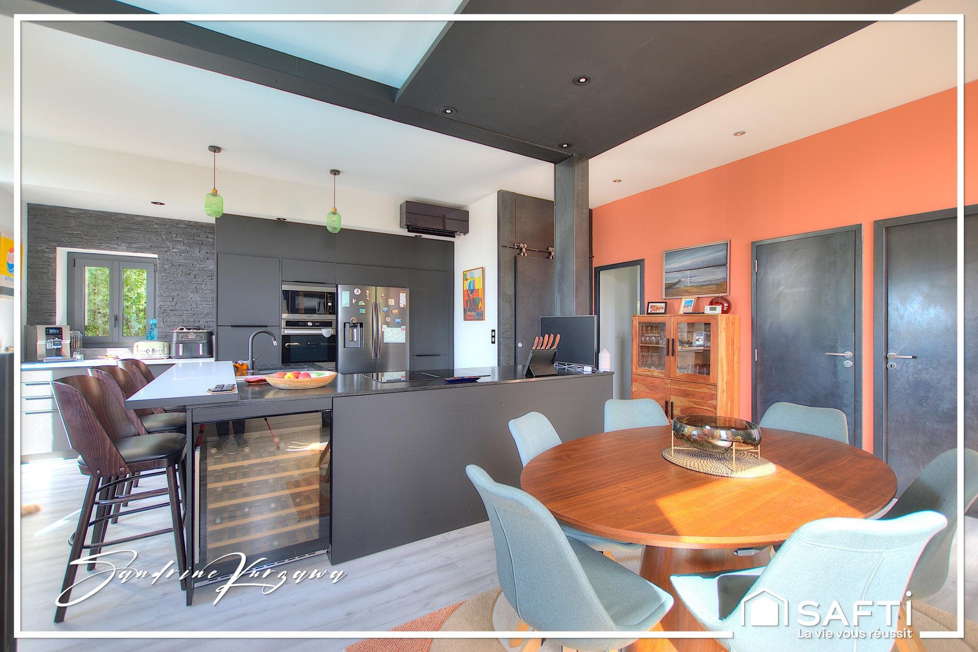 Maison à vendre, 140m², Saint-Ciers-de-Canesse