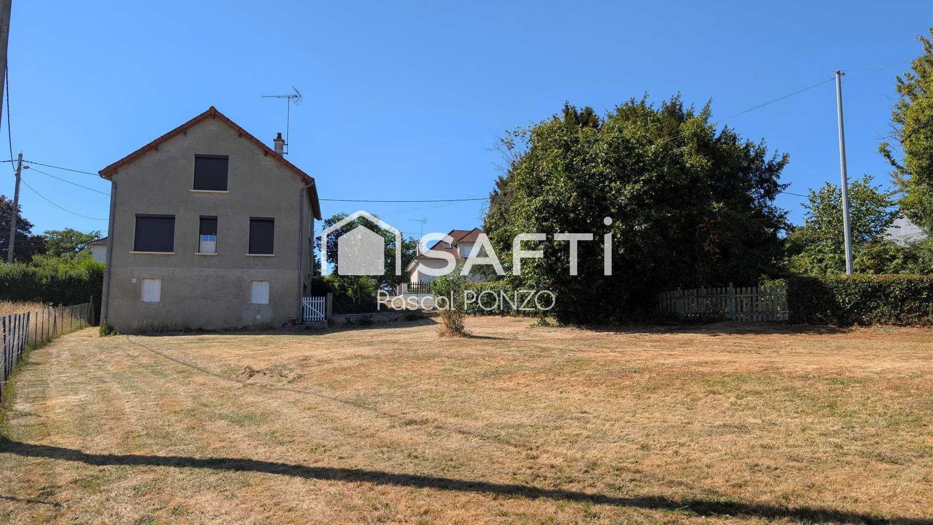 Maison à vendre, 90m², Boussac-Bourg