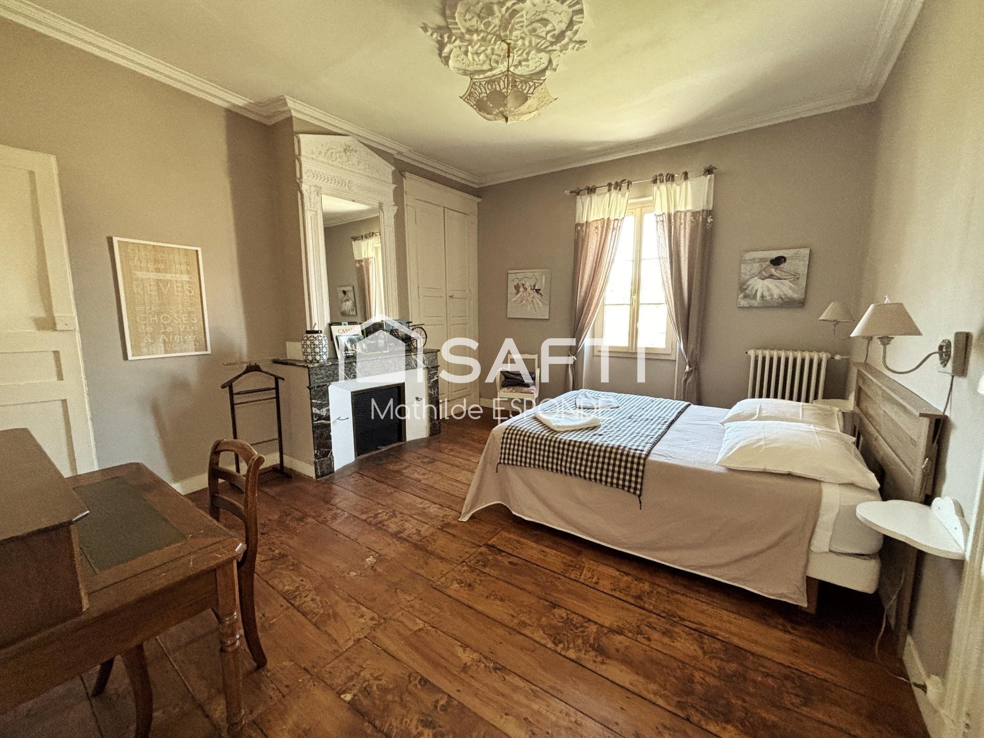 Maison à vendre, 236m², Condom