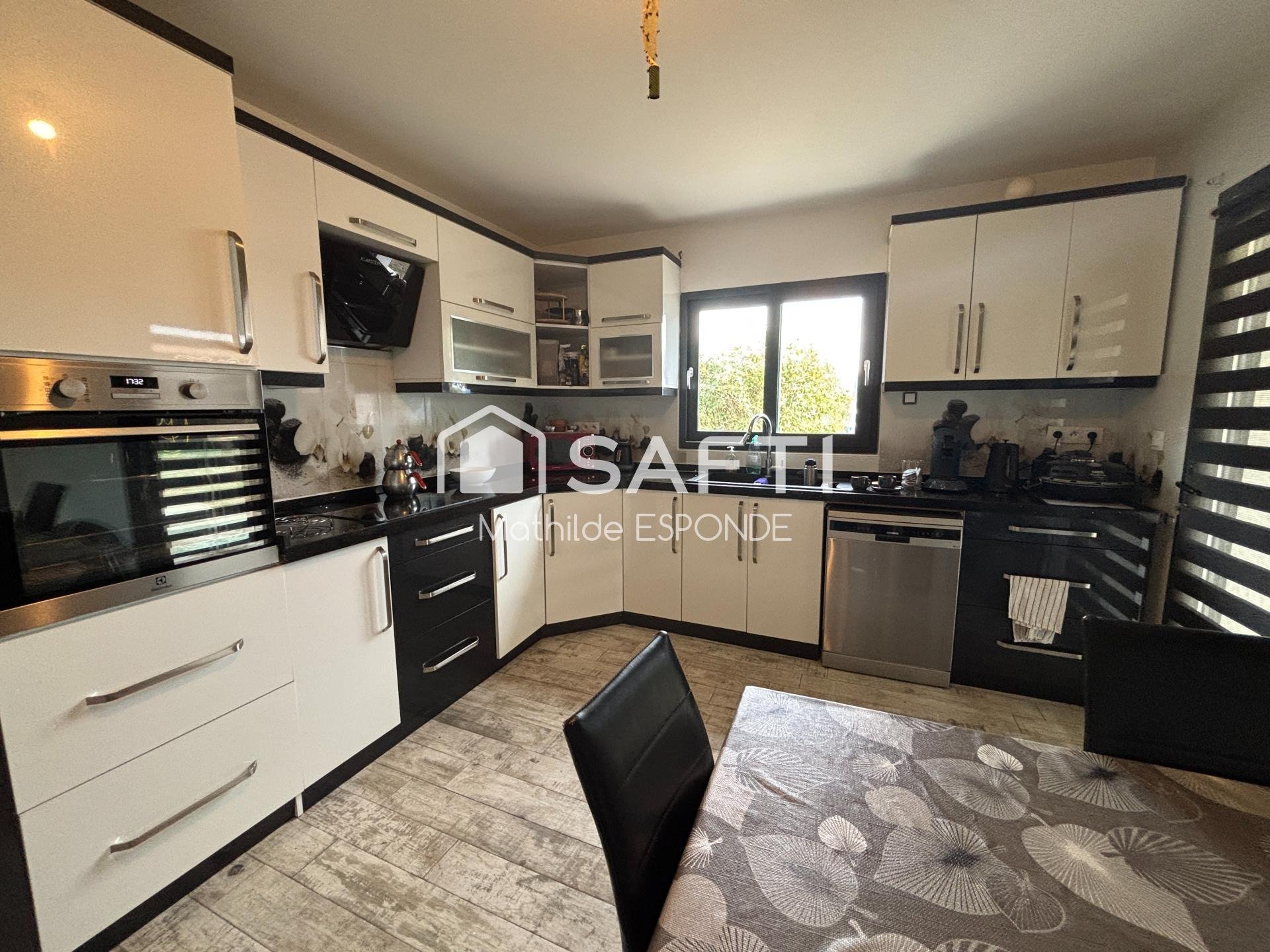 Maison à vendre, 126m², Condom