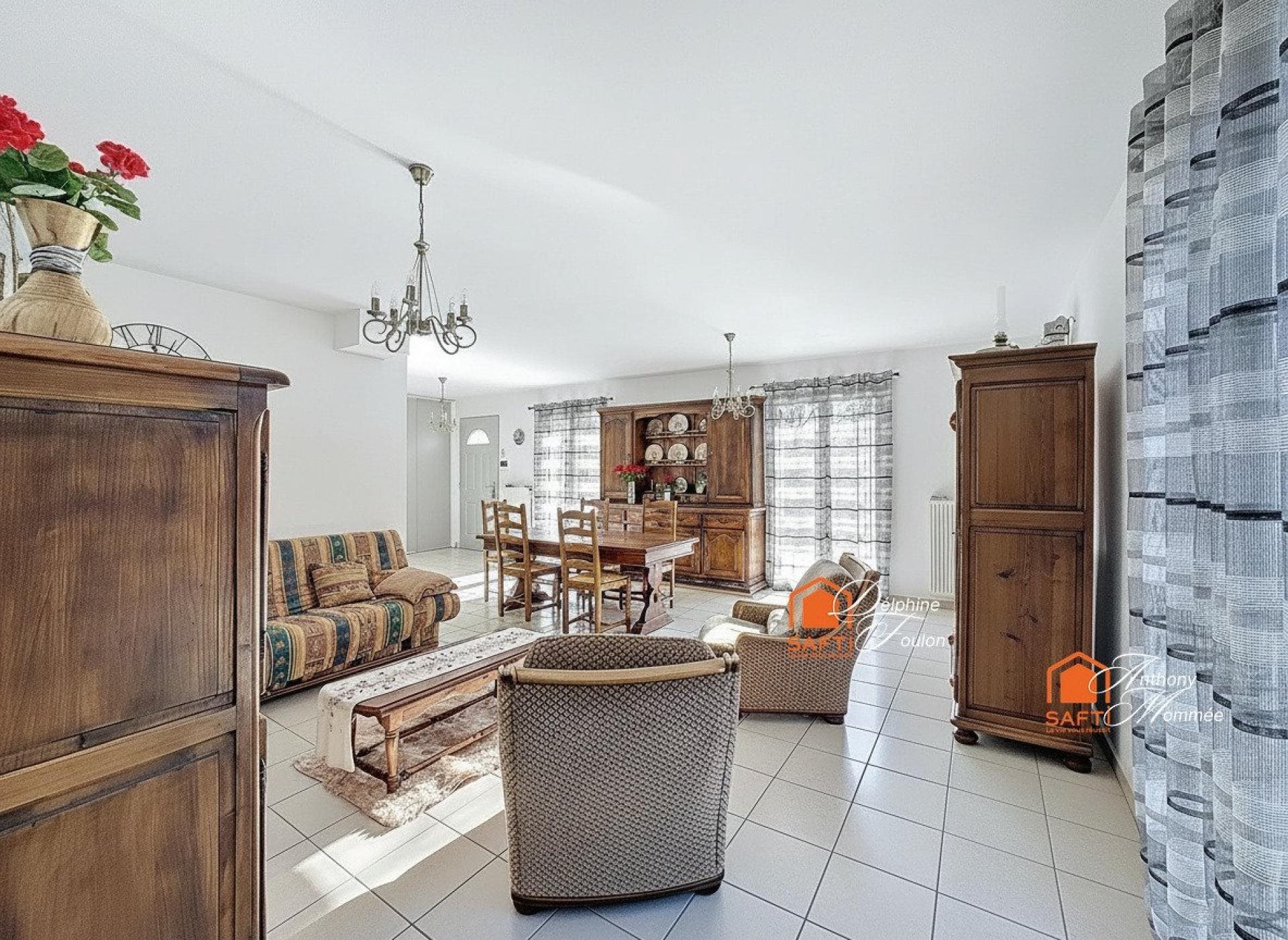 Maison à vendre, 107m², Morestel