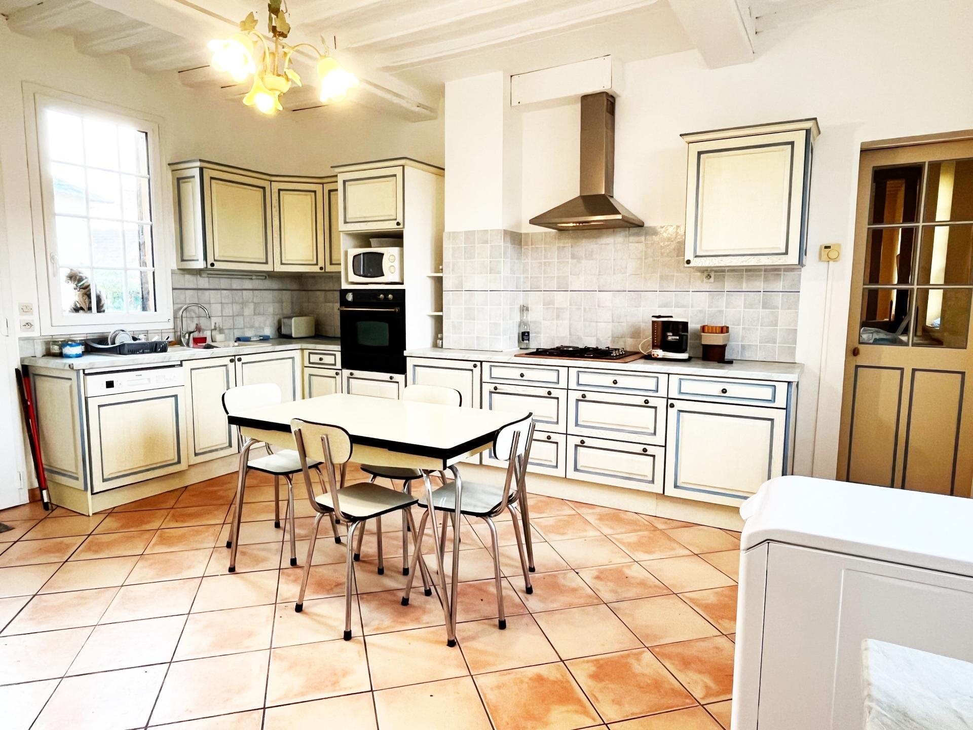 Maison à vendre, 176m², Brionne