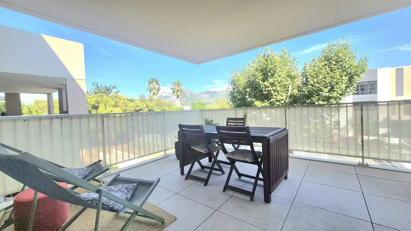 Appartement à vendre, 79m², Aubagne