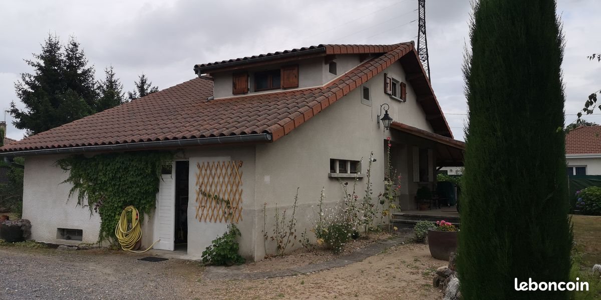 Maison à vendre, 111m², Feurs