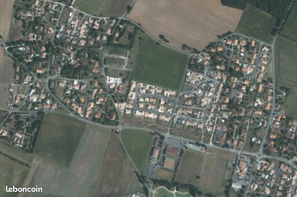 Maison à vendre, 124m², Saint-Georges-des-Coteaux