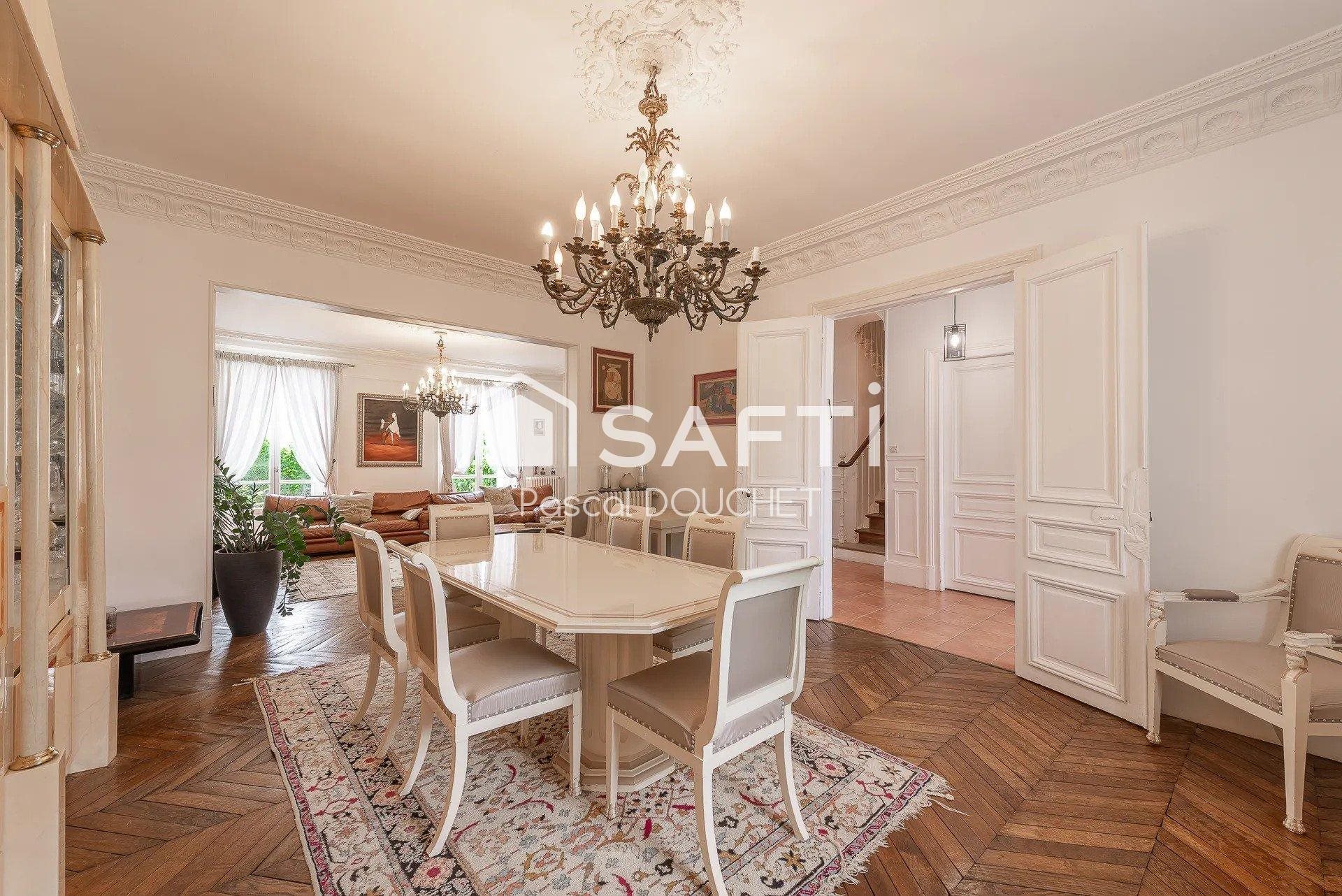 Maison à vendre, 280m², Château-Thierry