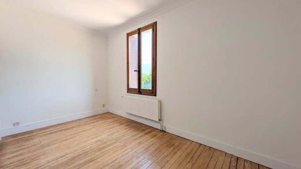 Maison à louer, 104m², Cognin