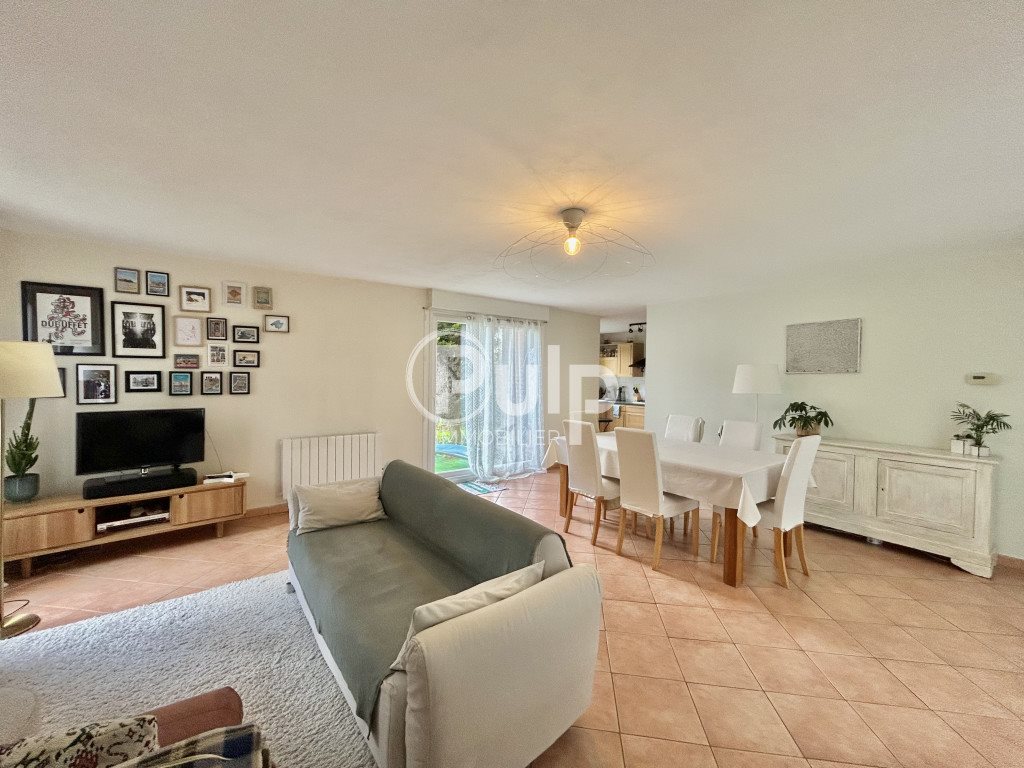 Maison à vendre, 120m², Busnes