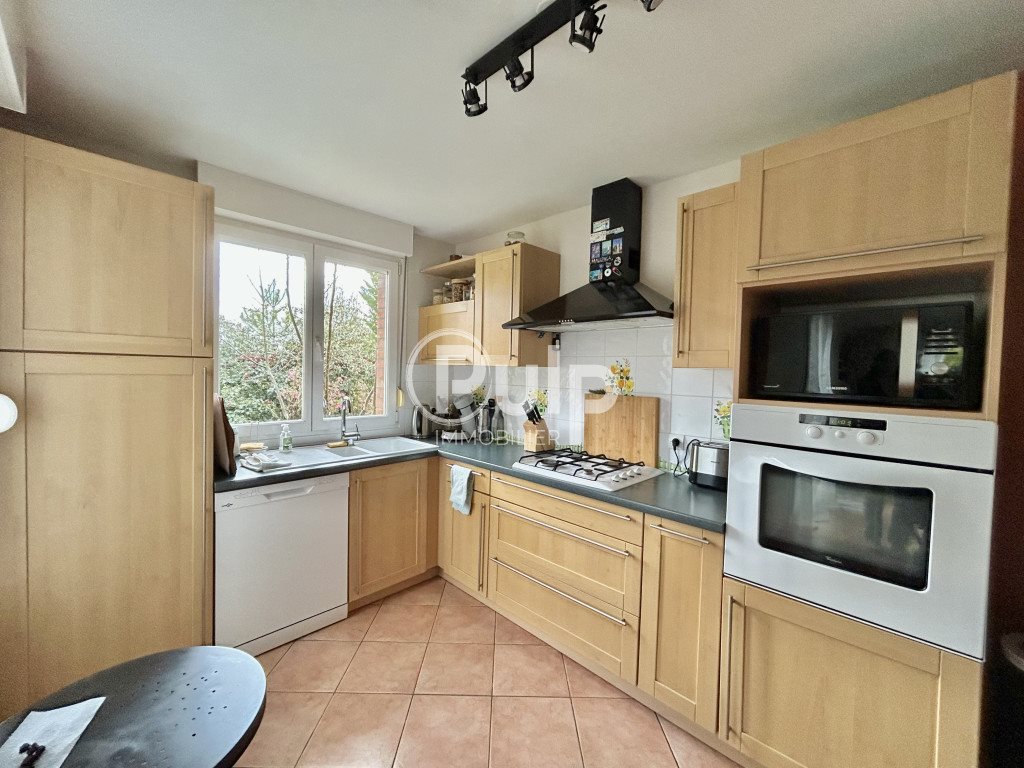 Maison à vendre, 120m², Busnes