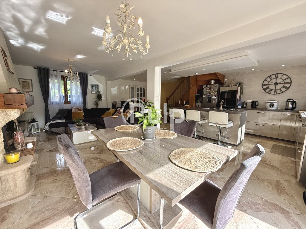 Maison à vendre, 102m², Templemars