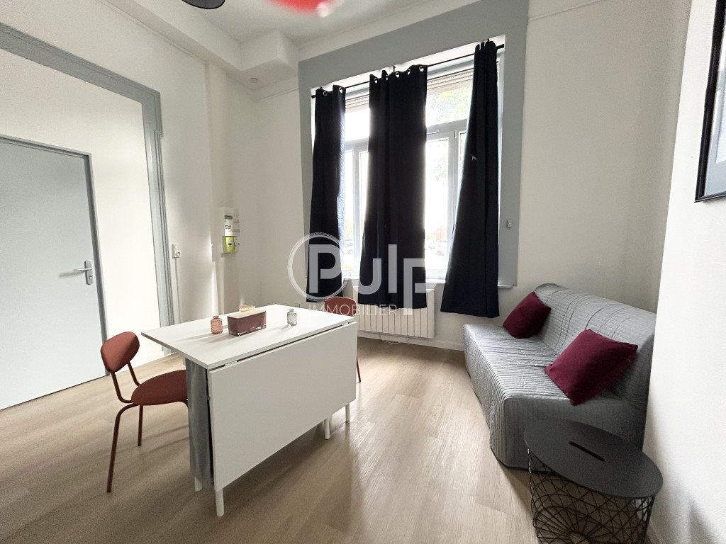 Appartement à louer, 25m², Douai