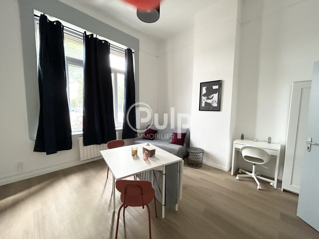 Appartement à louer, 25m², Douai