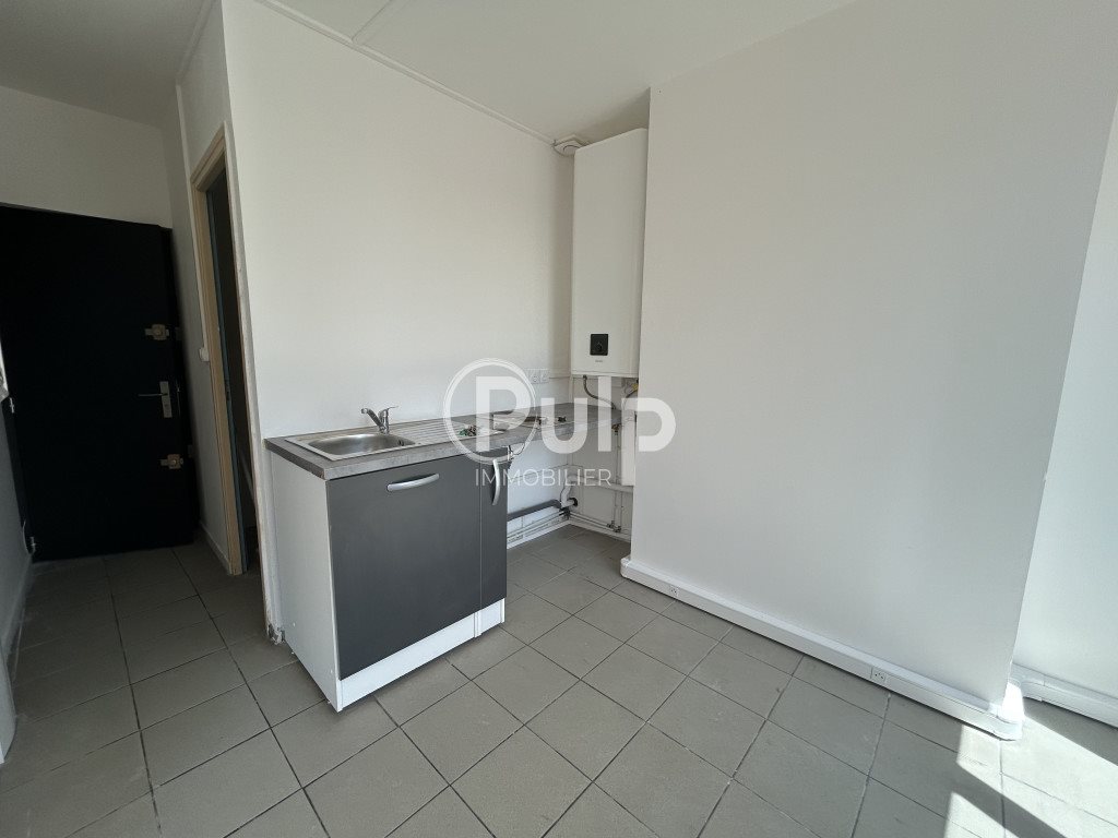 Appartement à louer, 19m², Douai