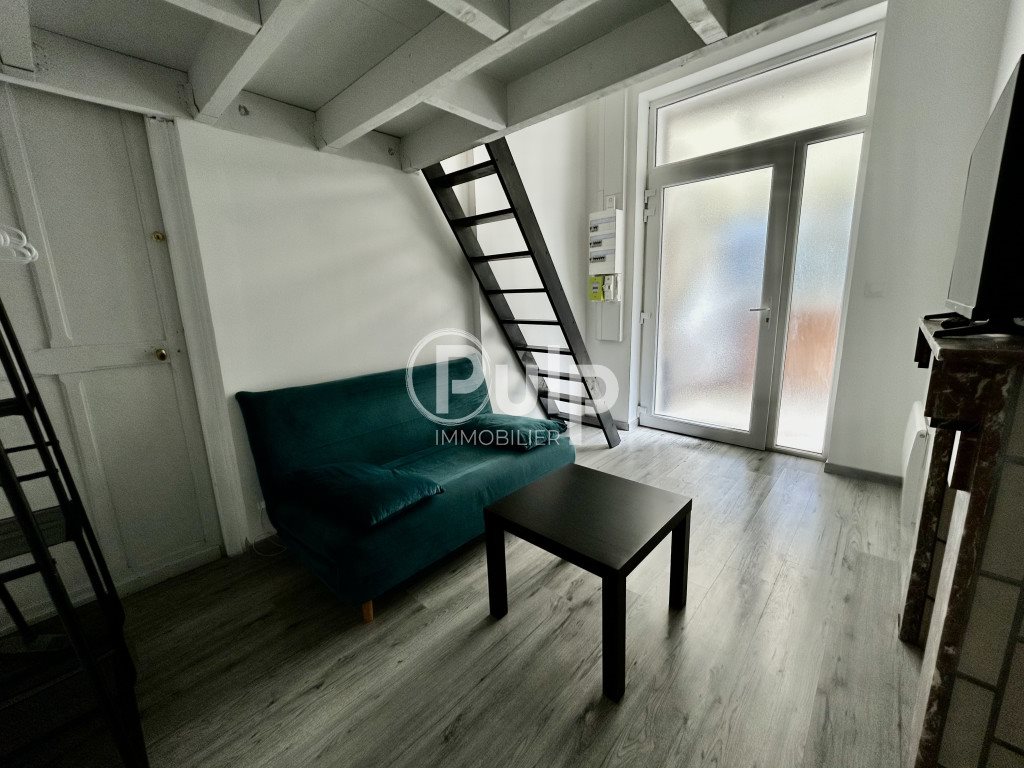 Appartement à louer, 19m², Douai