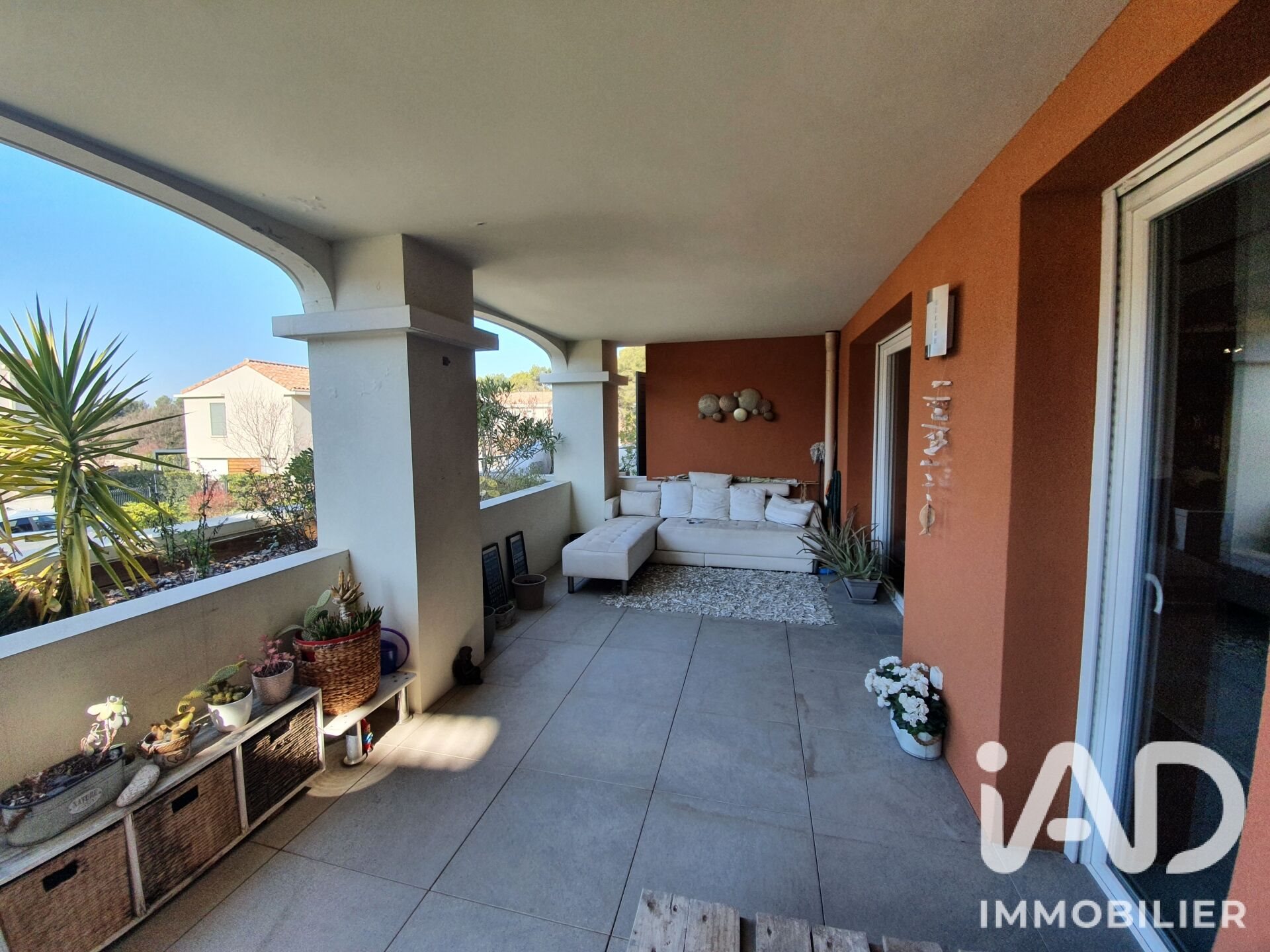 Appartement à louer, 65m², Châteauneuf-le-Rouge