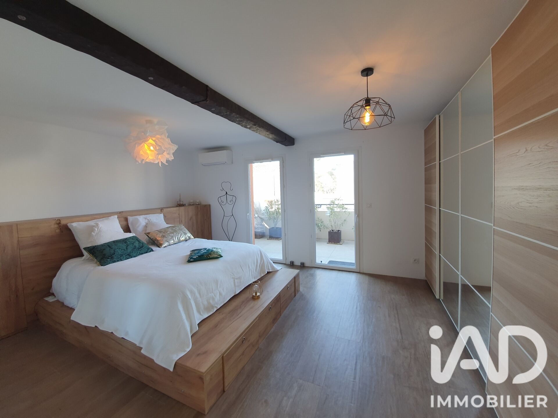 Appartement à louer, 65m², Châteauneuf-le-Rouge