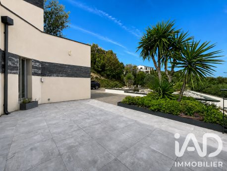 Maison à vendre, 399m², Rochefort-du-Gard