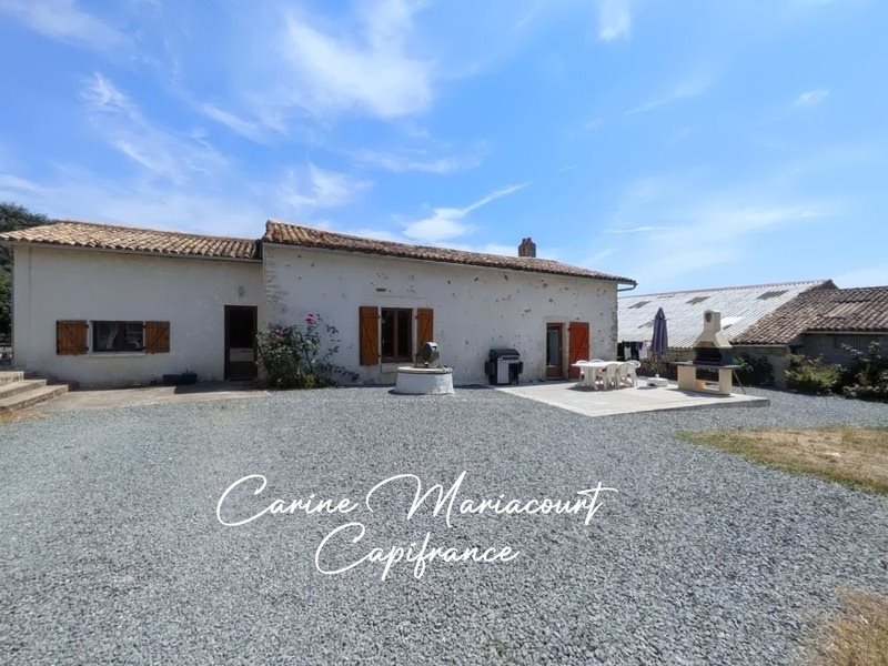 Maison à vendre, 173m², Saint-Germier