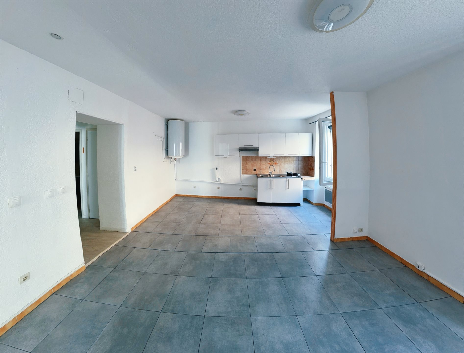 Appartement à louer, 58m², Nans-les-Pins