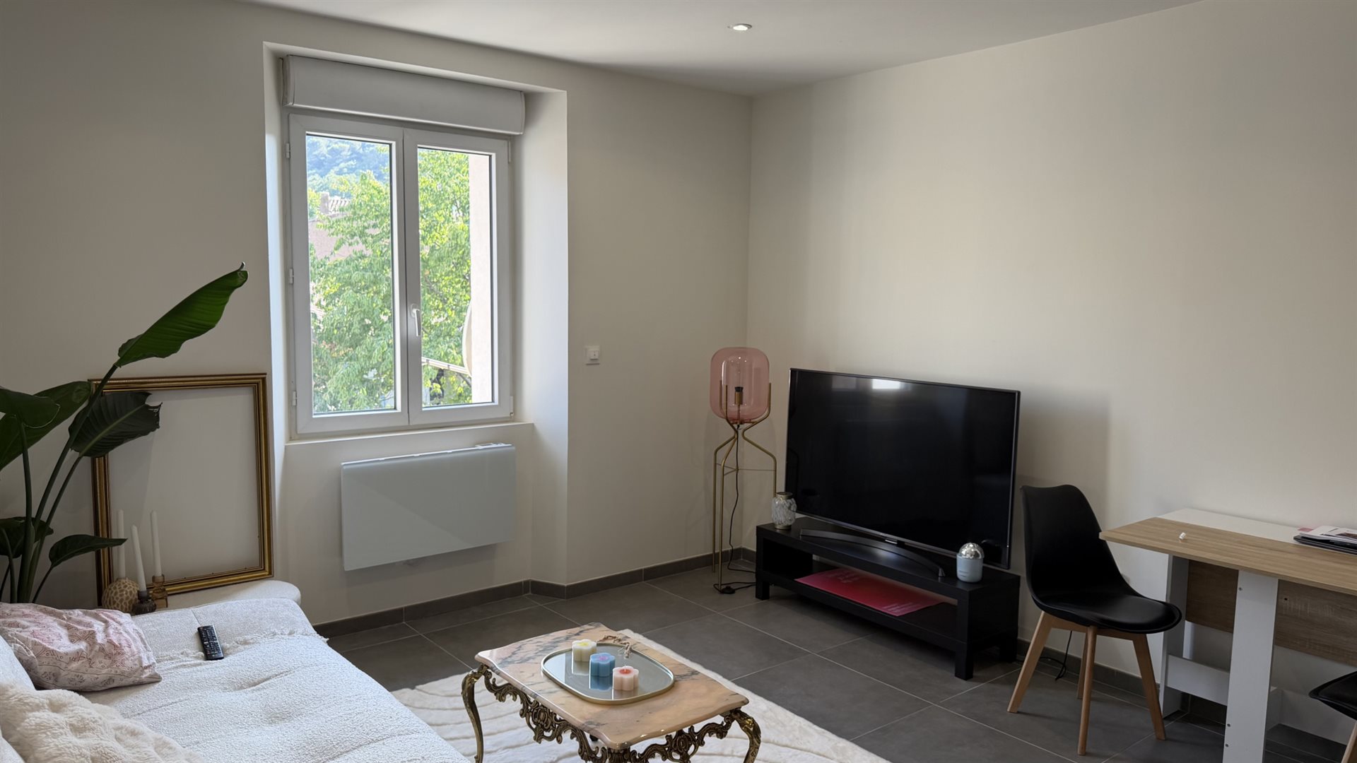 Appartement à louer, 37m², Nans-les-Pins