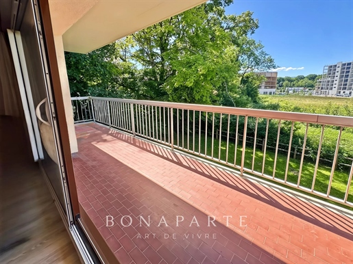 3 pièces 83 m² · à Ferney-Voltaire · 83 m² · 428 000 €
