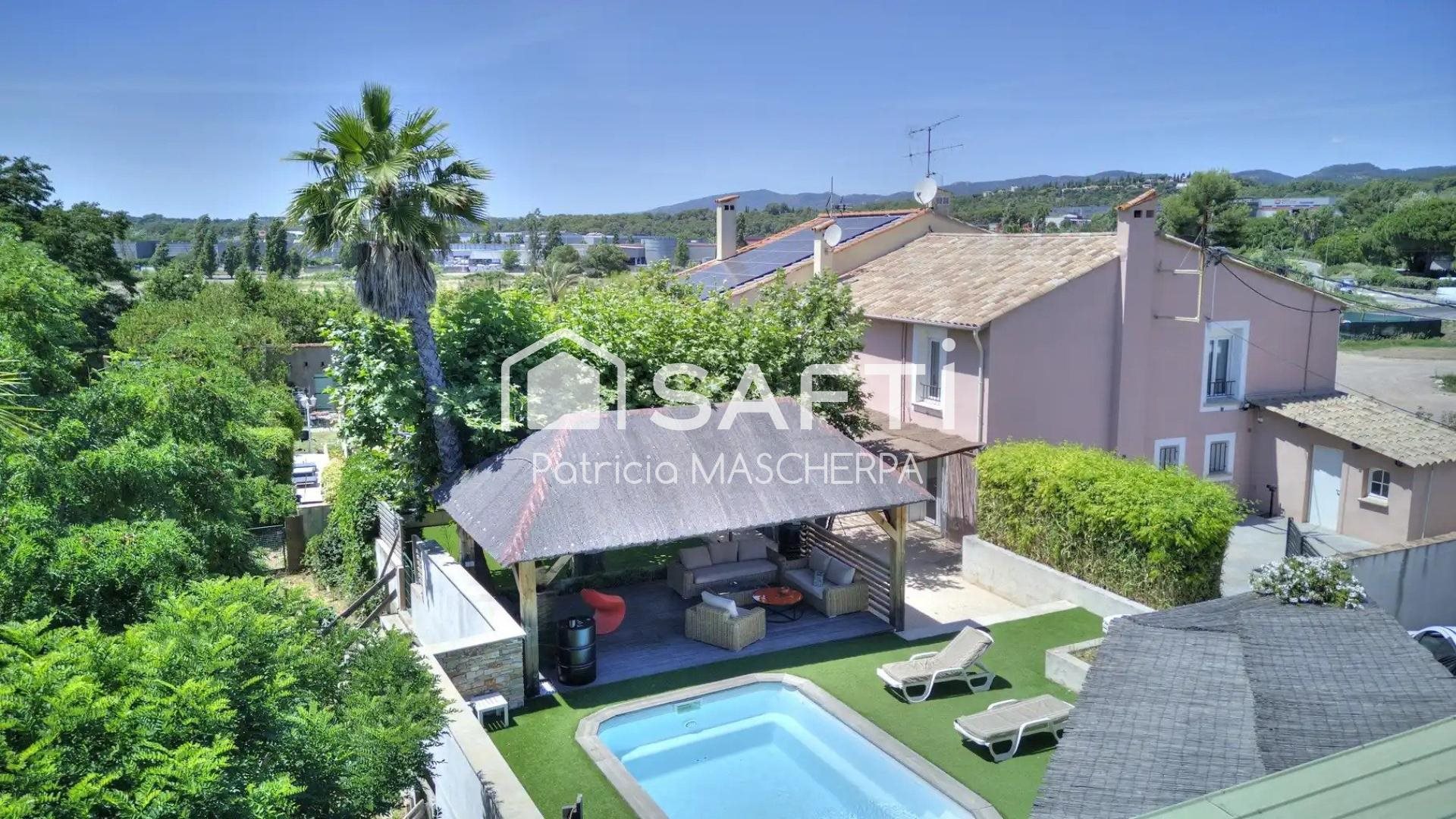 Maison à vendre, 138m², Fréjus