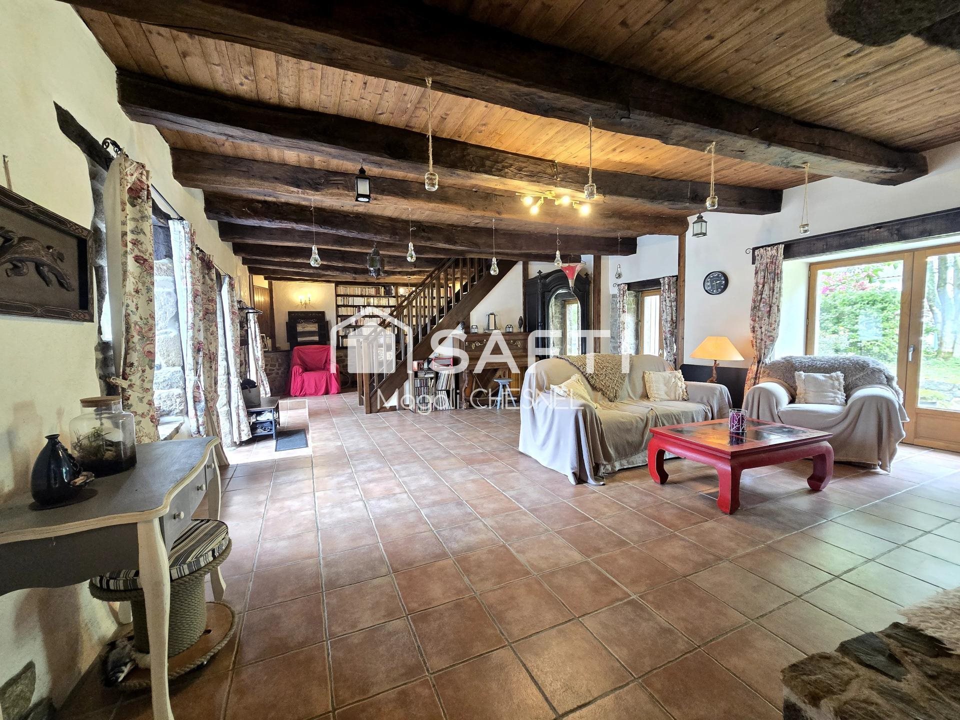 Maison à vendre, 218m², Combourg