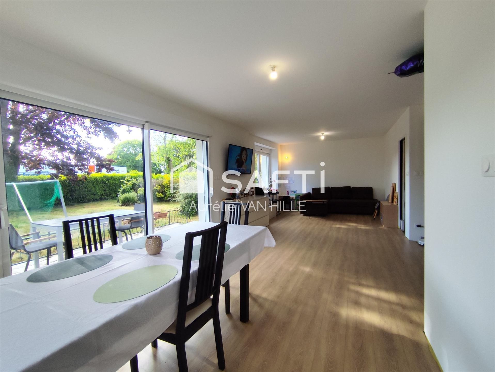 Maison à vendre, 115m², Plouvorn