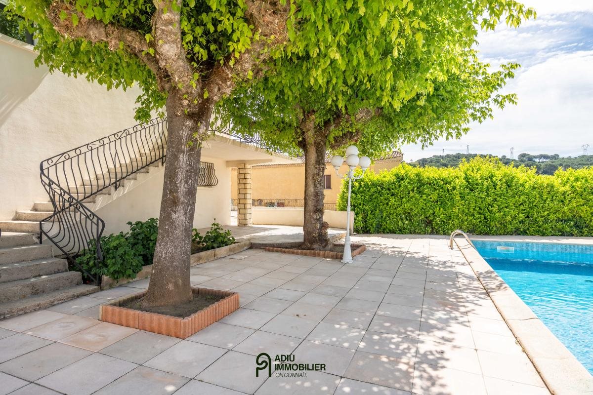 Maison à vendre, 133m², Chusclan