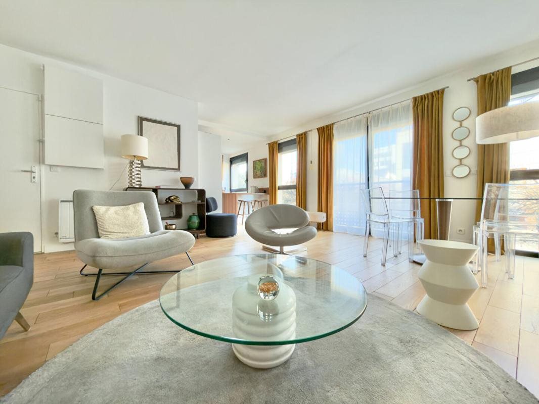 Appartement à vendre, 76m², Courbevoie
