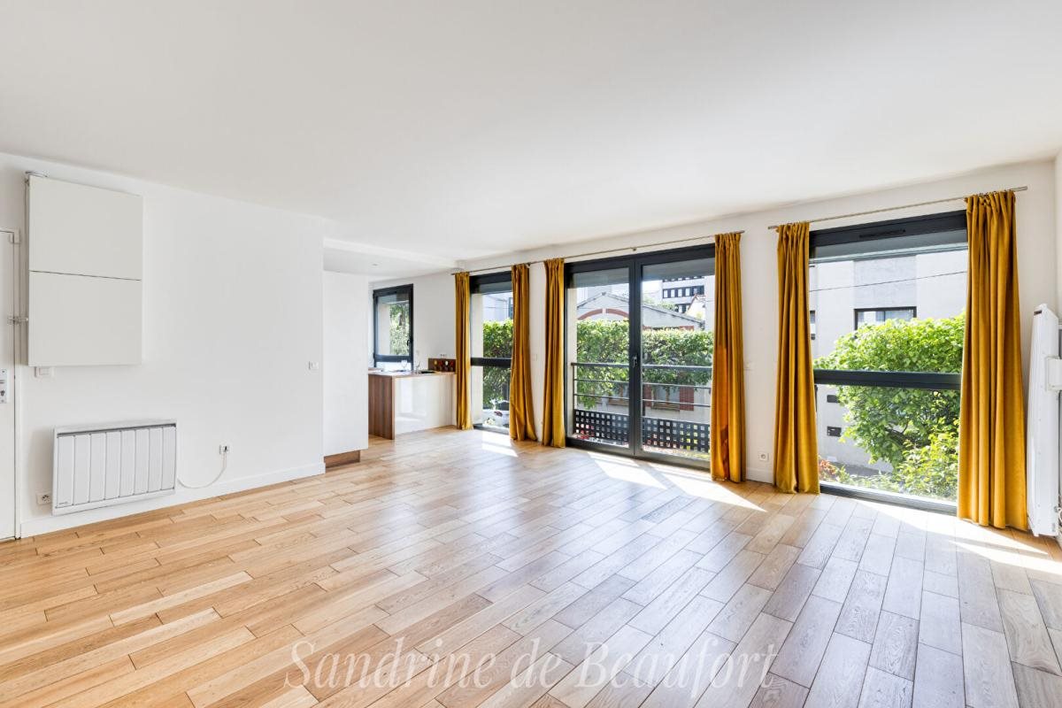 Appartement à vendre, 76m², Courbevoie