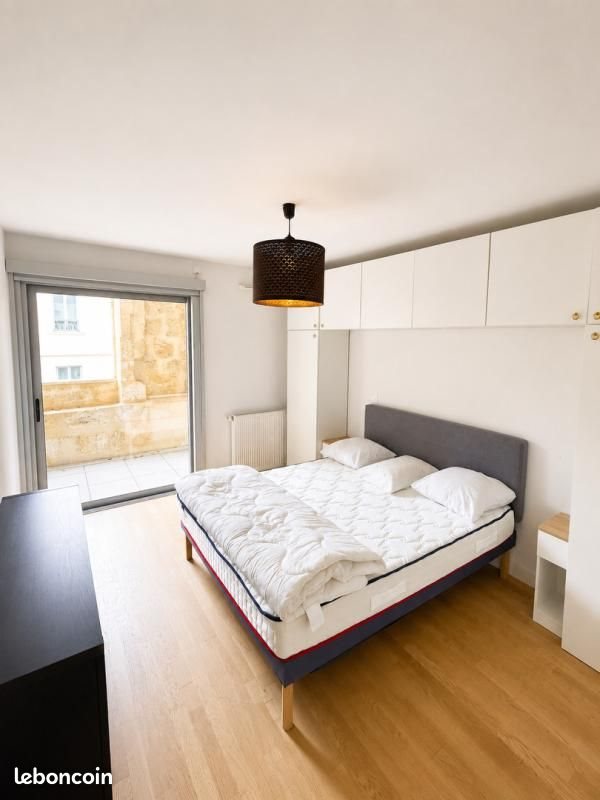 Appartement à louer, 90m², Bordeaux