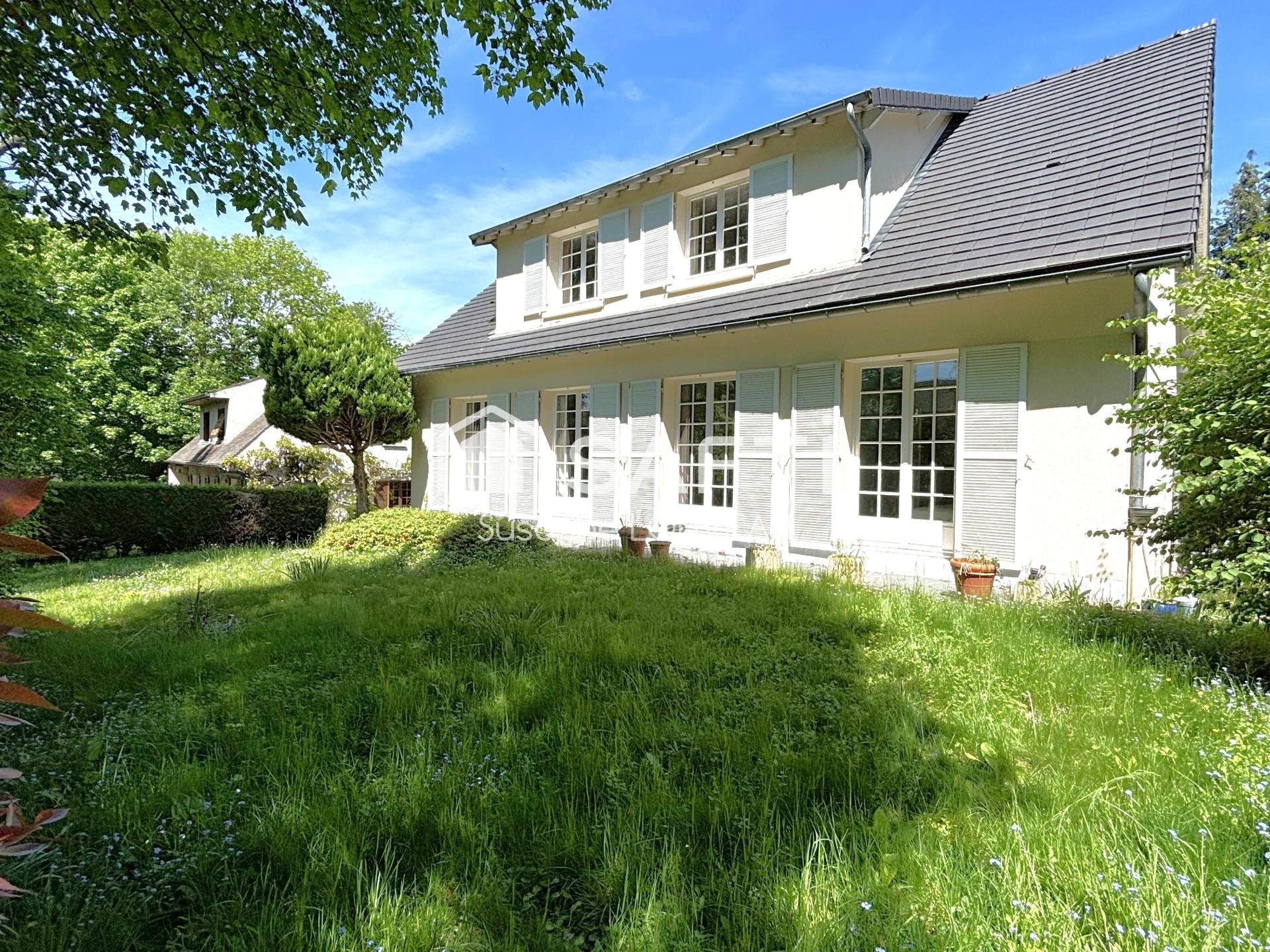 Maison à vendre, 187m², L'Étang-la-Ville
