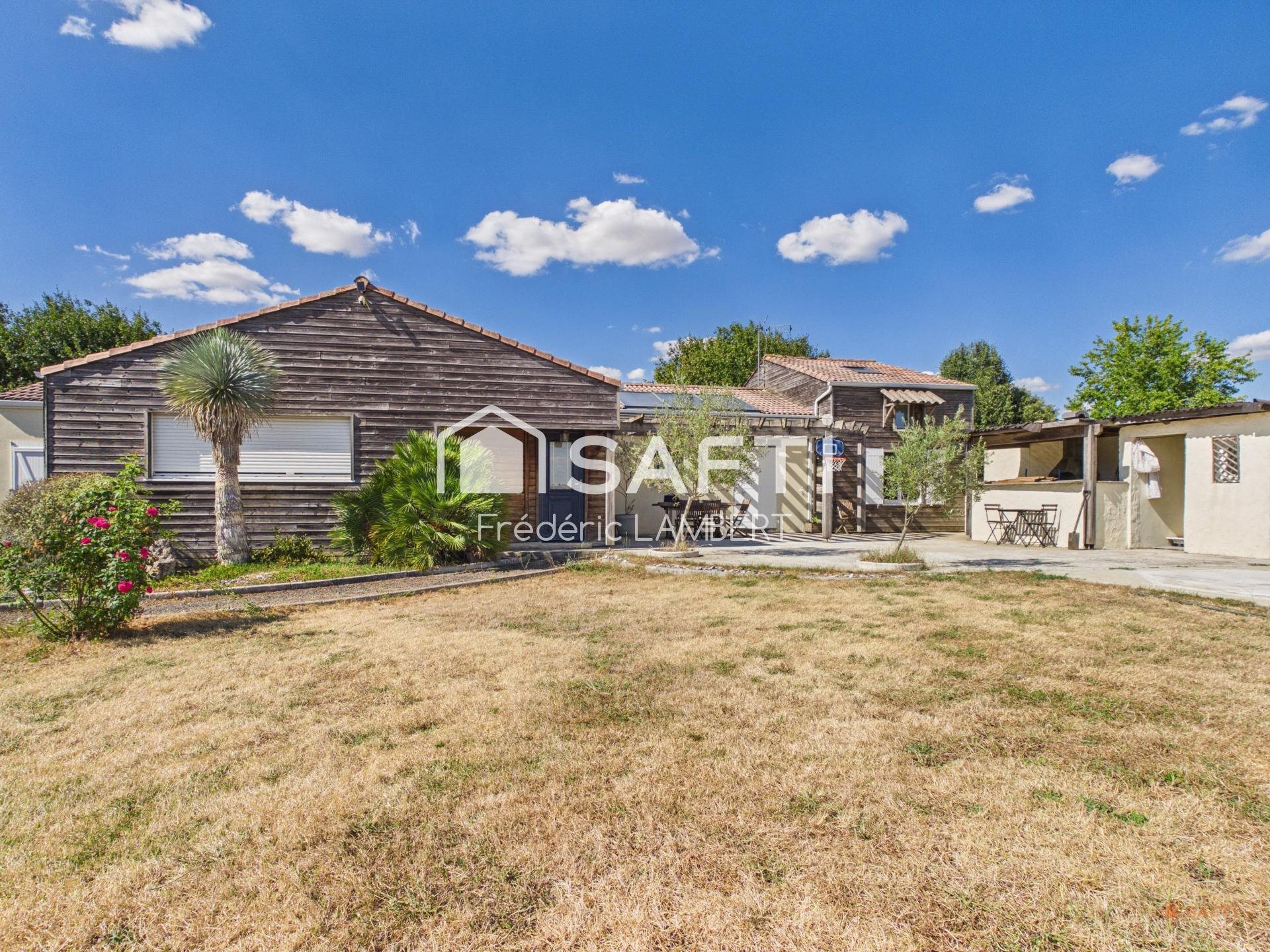 Maison à vendre, 200m², Magné