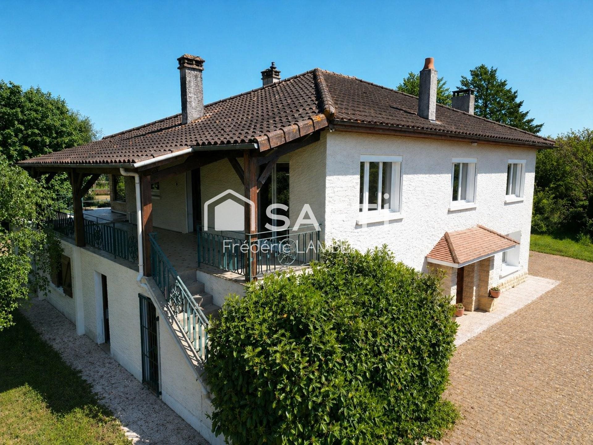 Maison à vendre, 219m², Château-Larcher