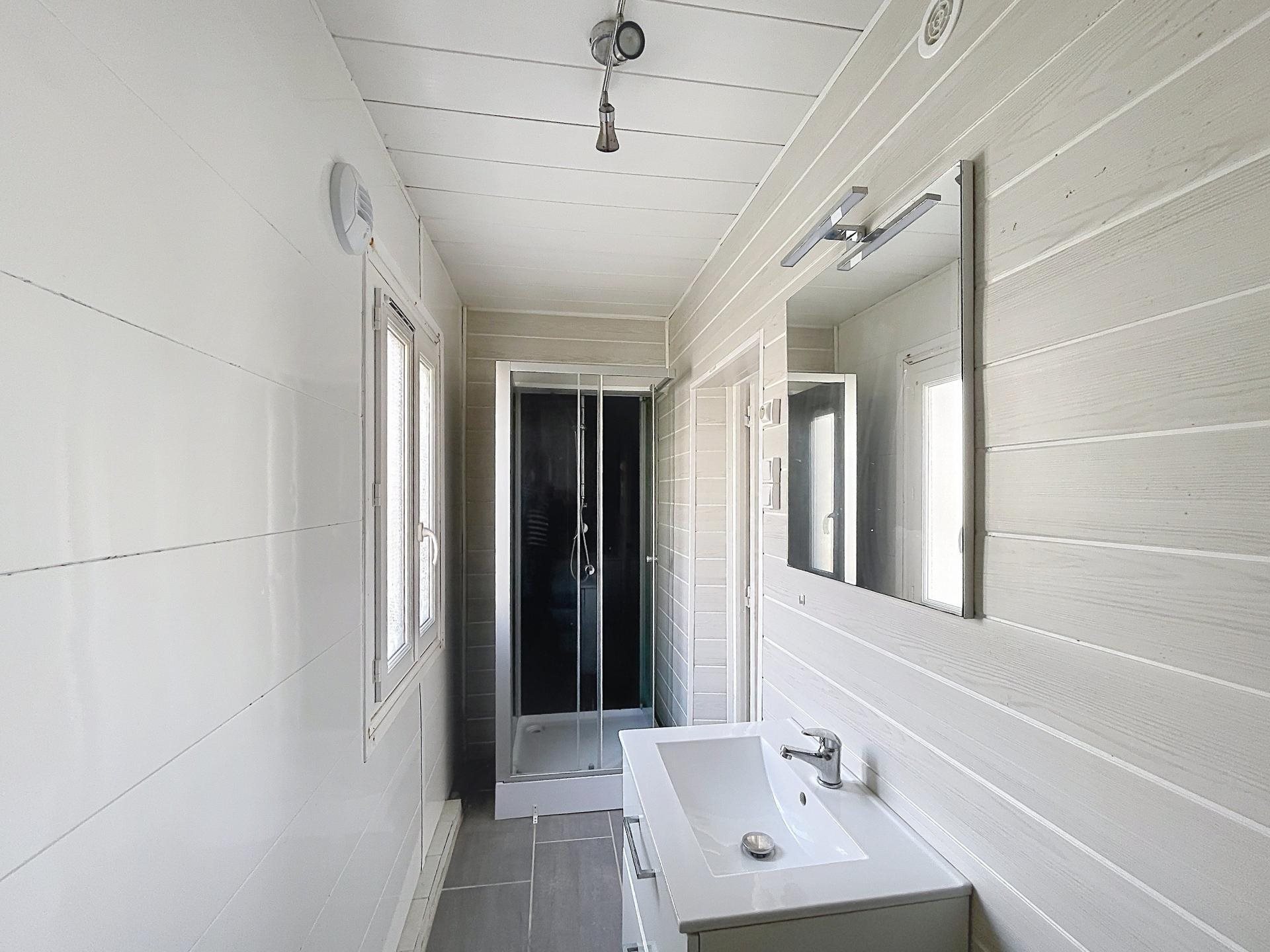 Appartement à vendre, 100m², Gond-Pontouvre