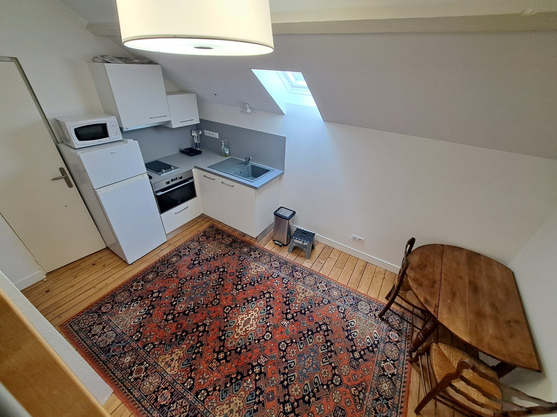 Appartement à louer, 25m², Belleu