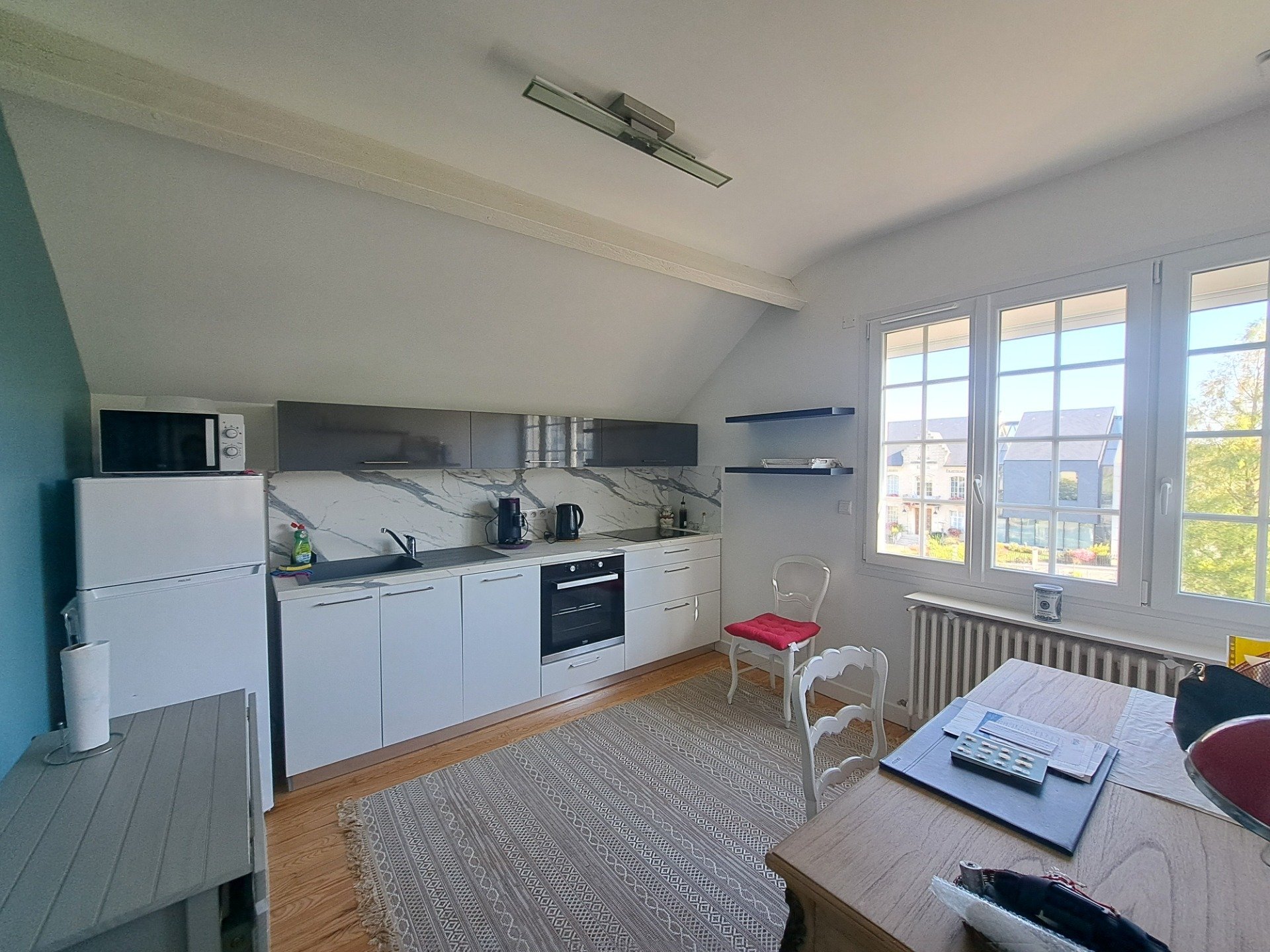 Appartement à louer, 33m², Belleu