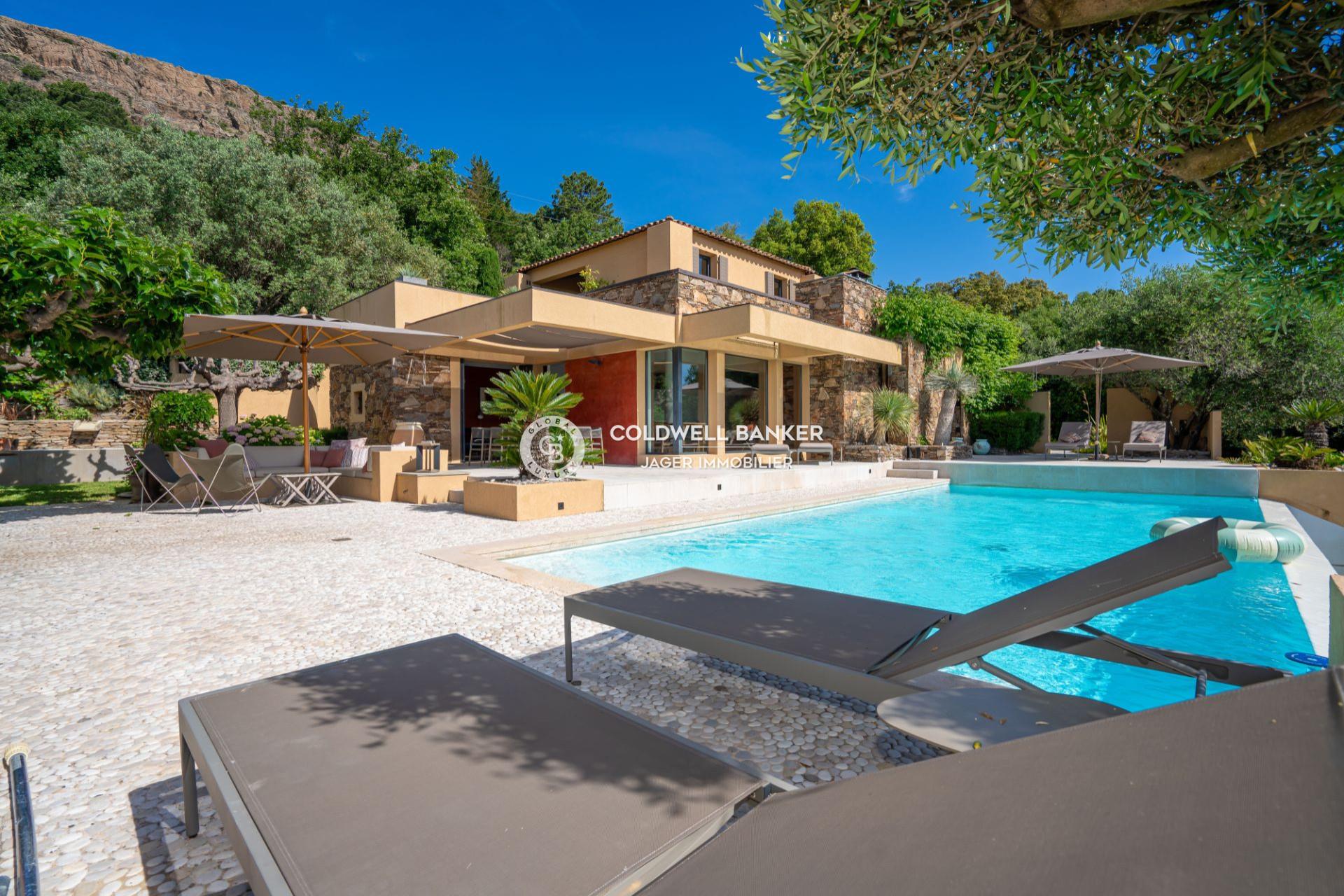 Maison à vendre, 230m², La Garde-Freinet