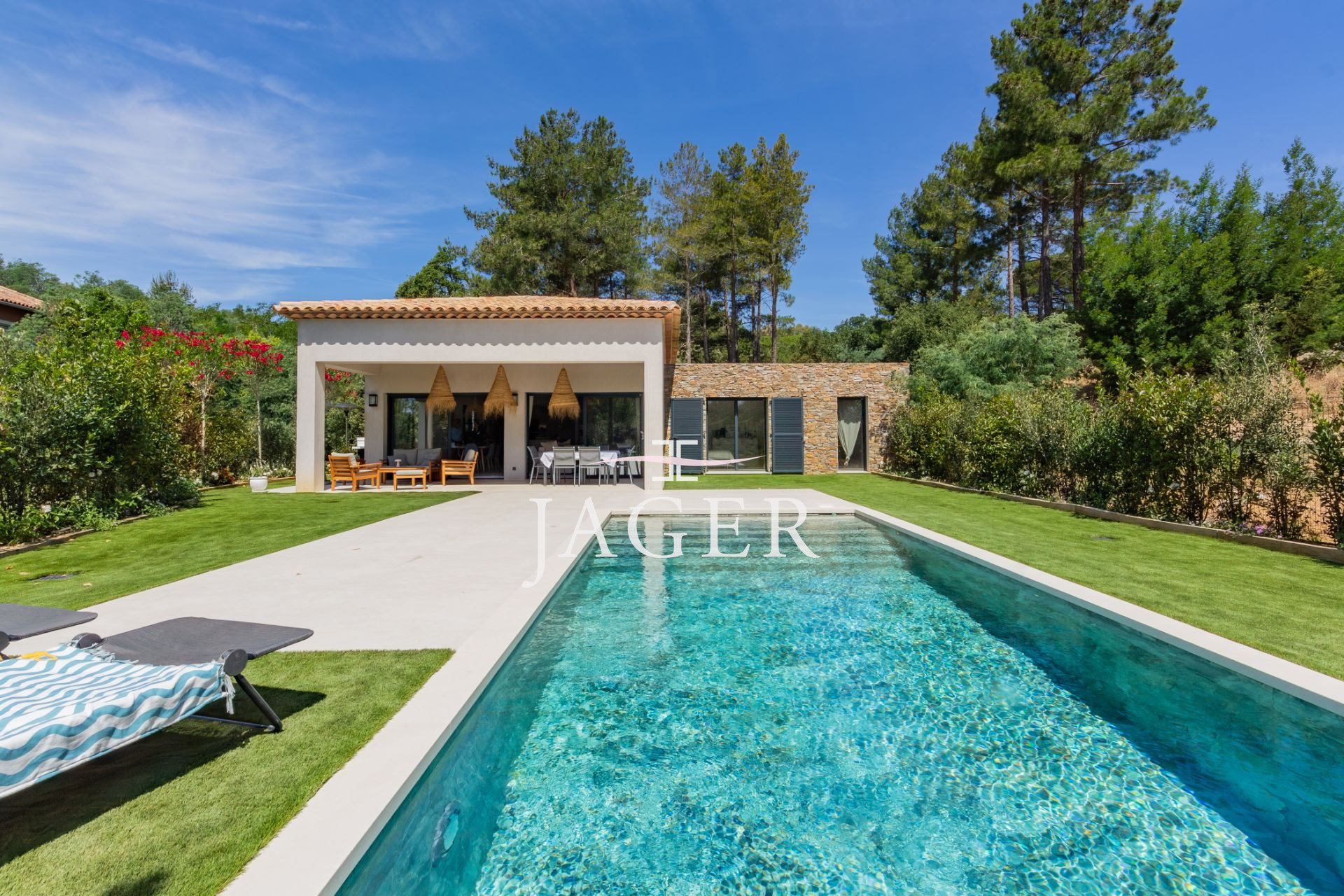 Maison à vendre, 265m², Grimaud